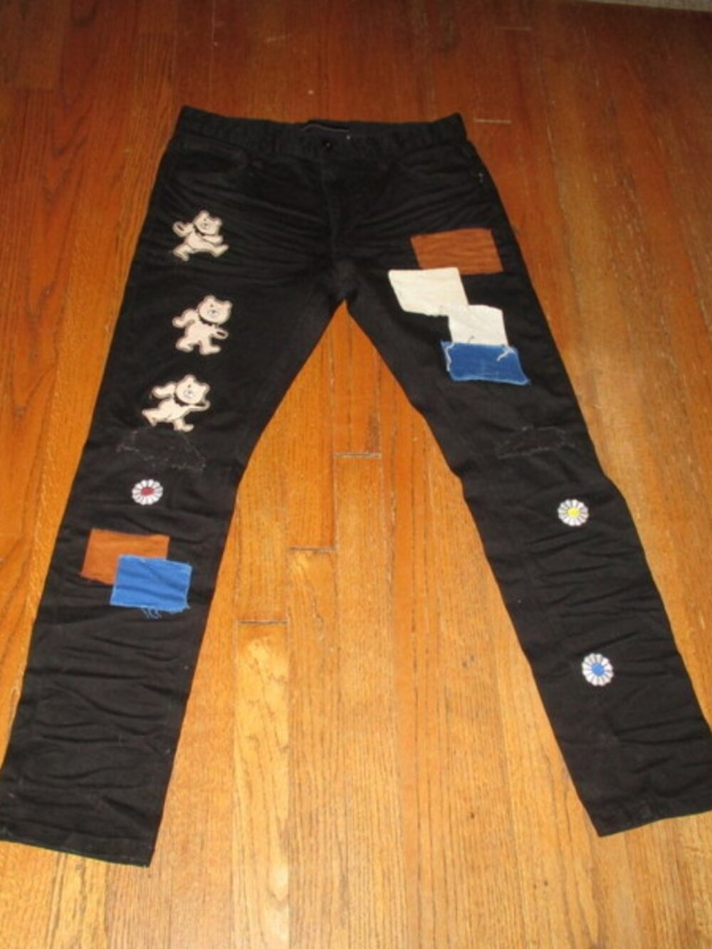 KLOUD 9 Black Embellished Jeans 34x32 NWOT